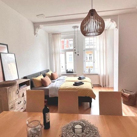 Feine Apartments In Der Suedstadt Von Erfurt Mit Kostenlosen Stellplatz & Flasche Wein Zur Begruessung Exterior foto