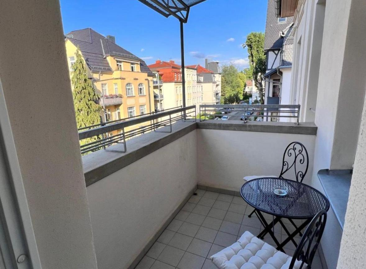 Feine Apartments In Der Suedstadt Von Erfurt Mit Kostenlosen Stellplatz & Flasche Wein Zur Begruessung Exterior foto
