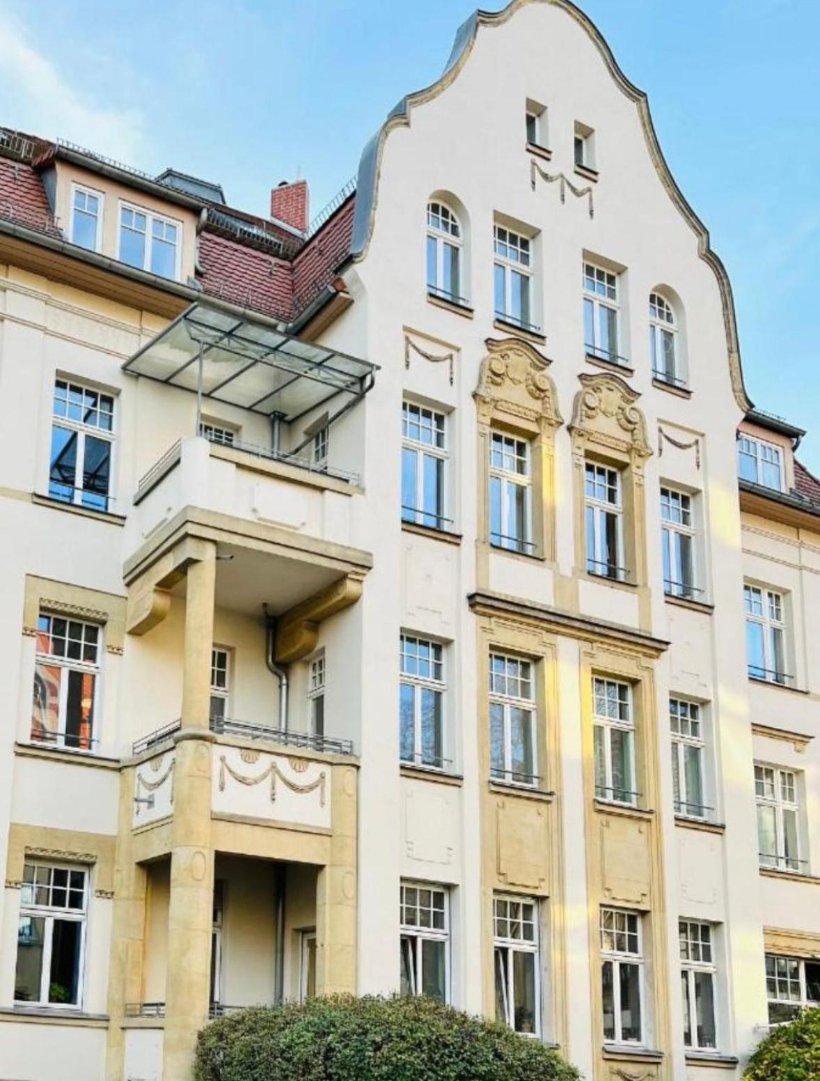 Feine Apartments In Der Suedstadt Von Erfurt Mit Kostenlosen Stellplatz & Flasche Wein Zur Begruessung Exterior foto